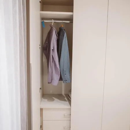Apartment Niotis House - Elegance & Comfort In The