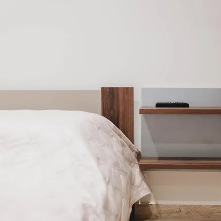 Niotis House - Elegance & Comfort In The