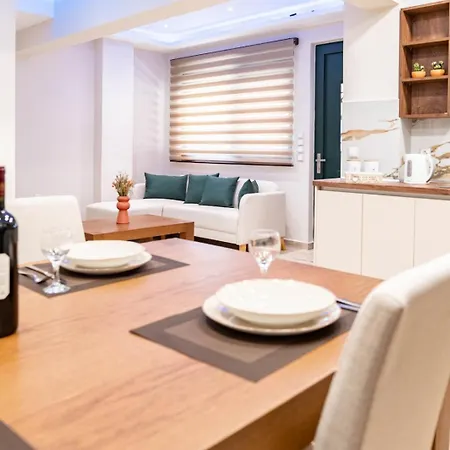 Niotis House - Elegance & Comfort In The İstanköy